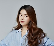 '아이유-새소년-이수현'..스윗튠 송수윤 작사가를 사로잡은 2020 K-POP