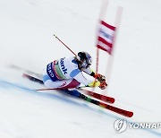 CORRECTION APTOPIX Bulgaria Alpine Skiing World Cup