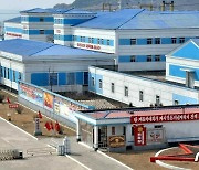 북한, 현대화한 신포물고기통조림공장 공개
