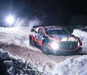 현대차 월드랠리팀, WRC 핀란드 북극 랠리서 1·3위 첫 승
