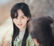'달이 뜨는 강' 측 "김소현-지수, 힘든 과거 벗어나 미래 만들어 간다"