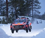 혹한 속 설원에서 가장 빨랐던 주인공, 현대차 i20 Coupe WRC 2021 WRC 핀란드 북극 랠리 더블 포디움 달성