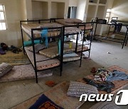 집단 피랍 나이지리아 여학생 279명 전원 풀려났다.. 건강검진 중