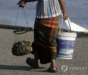 INDONESIA FISHING DAILY LIFE