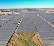 한화큐셀, 美 텍사스 81MW 태양광 발전소 매각