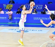[JB포토] 삼성생명 윤예빈 '오픈 찬스 3점슛 시도'