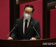 민주당 당권주자들, 광주 군공항이전 해법 경쟁..교착상태 '물꼬트나'