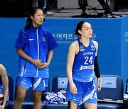 [ST포토] 김소니아-박지현, '아쉬움 가득한 경기'