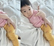 '이필모♥' 서수연, 18개월된 담호 애교 자랑 "플라잉 키스 받으세요"