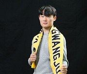Speedy Um Won-sang says there's still life in Gwangju FC