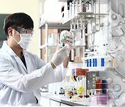S. Korea vows $2 bn in national drug development projects by 2030