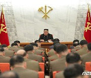 김정은 '핵포기' 발언했다는데 왜 숨기나..軍 "예의 주시중"