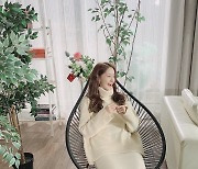 소녀시대 윤아, 겨울 분위기 여신 등극 '러블리 끝판왕'  [SNS★컷]