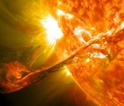 지구 위협하는 태양 고에너지 입자 발원지 처음으로 찾아