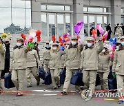 남포시 청년들 인근 협동농장에 투입