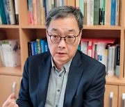 [학회장에게 듣다]④ 송의영 "한국, 선진국처럼 국가채무 늘리면 위험"