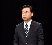 [속보] 민주당 부산시장 후보 김영춘 확정..67.74% 득표