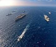 中 해군 급팽창에..바이든 '아시아판 나토'로 포위망 좁힌다