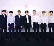 그래미 후보 'BTS' 한국 가수 최초 시상식서 공연한다