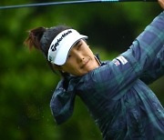 코이와이 사쿠라, JLPGA 개막전 우승.. 전미정 9위