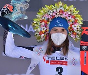 블로바, 월드컵 스키 슬로바키아 대회 여자 대회전 우승