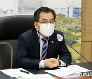홍정기 환경부 차관, 고농도 미세먼지 대응 합동점검회의