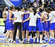 [JB포토] 삼성생명, WKBL 챔프2차전 84-83으로 KB에 승리