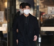 올림픽 출전 위해 '조국 버린' 임효준, 베이징올림픽 출전 '불투명'