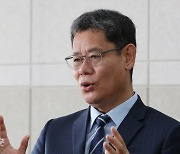 "한국 외교 과제..미·중 전략경쟁과 한반도 문제 구분하는 것" [논설위원의 단도직입]