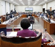 [단독]가사근로자법 논의 '급물살'..부작용 막을 '디테일' 관건