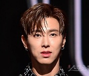 유노윤호 심경 "너무 부끄러워 화나..죄송" [전문]