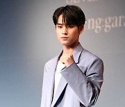 세븐틴 민규 측 "학폭 주장 당사자와 오해 풀어.. '탈퇴 원치 않는다' 전해"