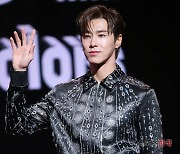 유노윤호 측 "유흥주점 女종업원 동석+도주 시도? 사실무근"[공식입장]