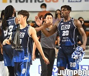 [JB포토] KCC, 홈에서 오리온에 91-66으로 승리