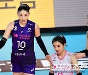 [포토] 김연경 '우승은 저 멀리~'