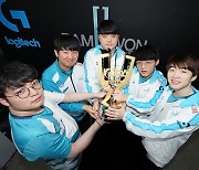 '12연승' 담원 기아, 2021 LCK 스프링 정규 시즌 1위 확정