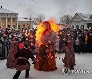 RUSSIA TRADITION MASLENITSA