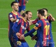 '메시 2골 1도움' 바르사, 우에스카 4-1 대파.. 17G 무패