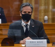 [속보] 미 국무장관 "한국·일본 등과 함께 북 비핵화 계속 노력"