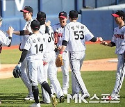 LG '두산과 연습경기에서 4-0 완승' [MK포토]