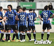 인천 유나이티드,'박지수 퇴장 수원FC 상대 4-1 대승' [사진]