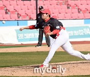 [MD포토] 박준표 '아직 컨디션이 올라오지 않았나봐요'