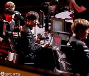 [LCK] T1, 풀세트 접전 끝에 아프리카 제압..4연승 행진(종합)