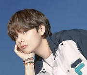 BTS 뷔, 신이 내린 미모