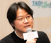 나영석 PD, 연봉 12억 수령..이명한 PD는 더 받았다