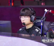 '페조이 캐리!' T1, 3대1로 DRX 격파..'담원기아·젠지 나와!' [LCK 플옵]