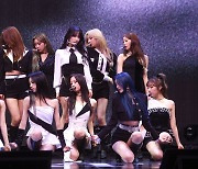 입덕도우미|우주소녀, '청량 대신 성숙 섹시..확 달라진 소녀들'