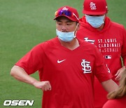 순조로운 빌드업..실트 감독 "김광현, 4월 중순 복귀 예상한다"