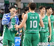 [JB화보] DB, 마지막 홈경기에서 KCC에 93-73으로 승리