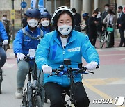 서울시장 교육공약.. 朴 다 함께 보편 복지 vs 吳 흙수저용 선별 복지